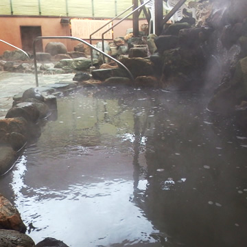 Hyakkannon-onsen Amidanoyu open-air bath