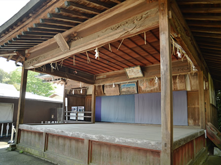 Washinomiya Shrine Kagura Stage