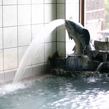Hayabusa-onsen hot water spout