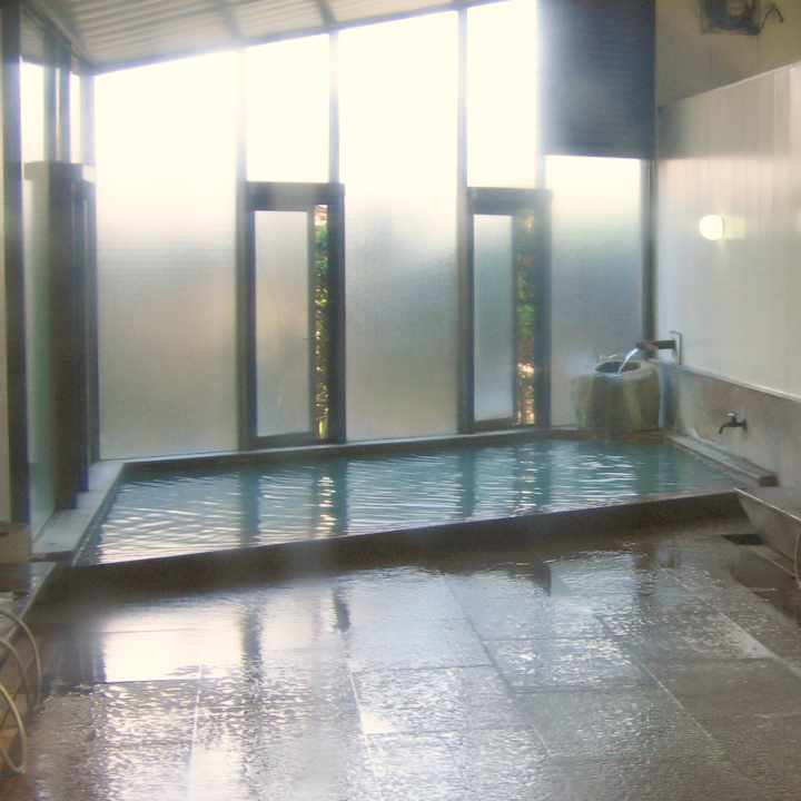 岳温泉岳の湯浴室