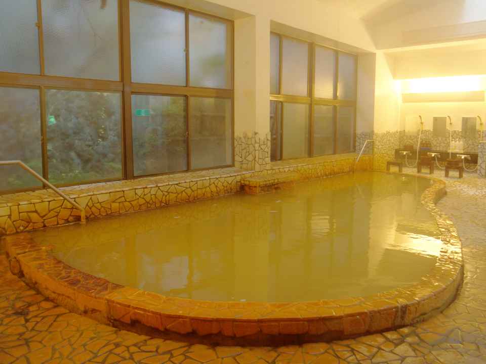 Yokotekan bathtub, Ikaho Onsen