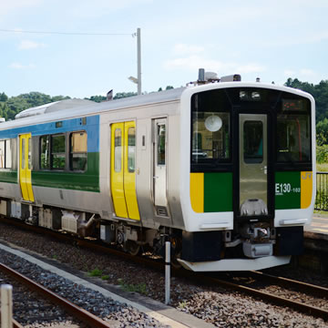 Cars of JR Kururi Line