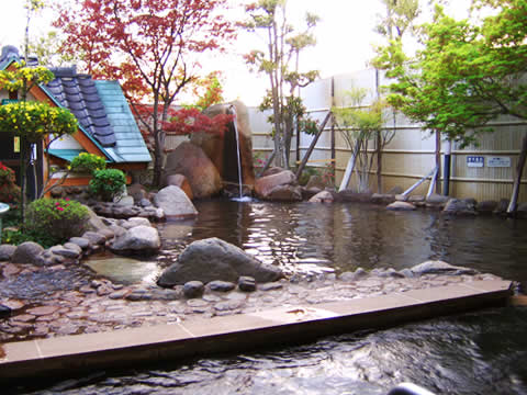 Hatsuhana open-air bath