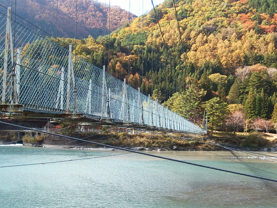 Shiomi Bridge and Lake Narada