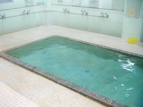 Kamata Fukurokujunoyu bathtub, Ito Onsen